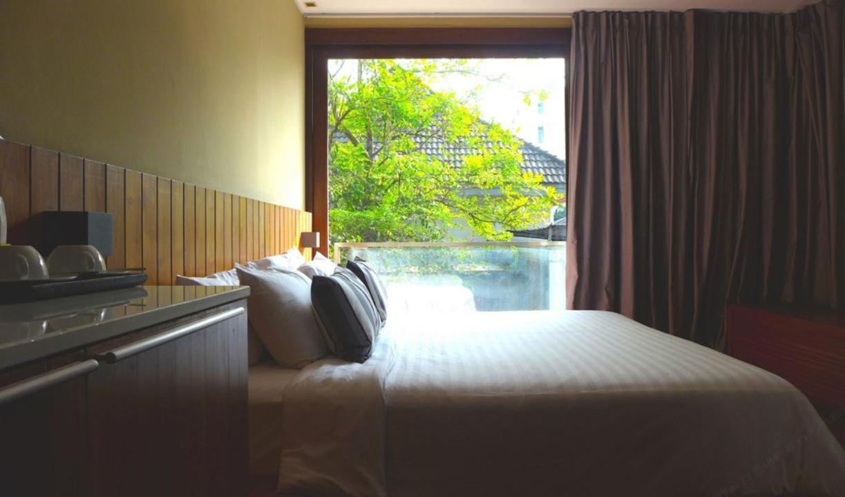 Luxx Langsuan Hotel - Sha Plus Μπανγκόκ Εξωτερικό φωτογραφία