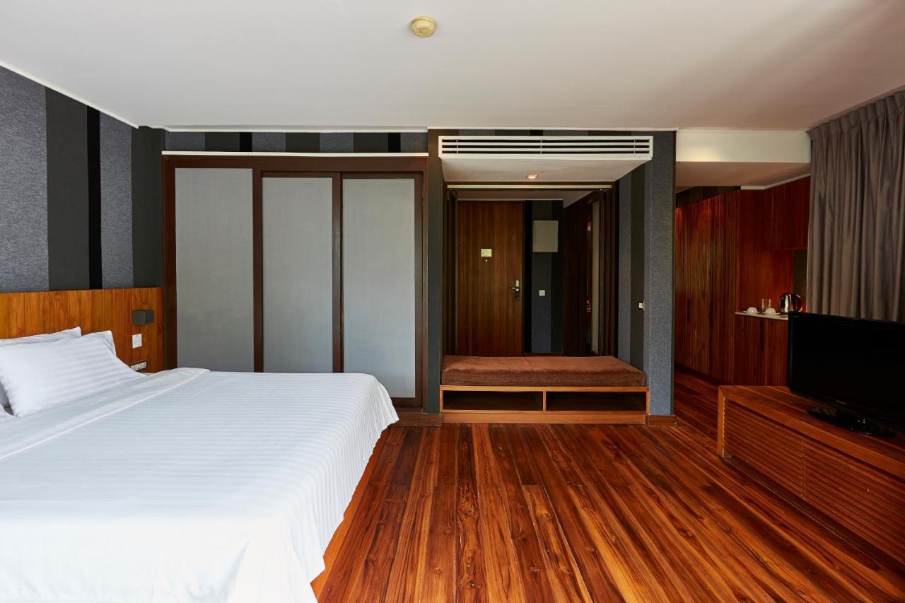 Luxx Langsuan Hotel - Sha Plus Μπανγκόκ Εξωτερικό φωτογραφία