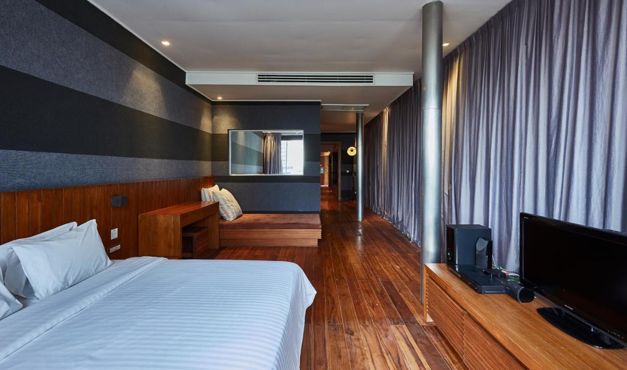 Luxx Langsuan Hotel - Sha Plus Μπανγκόκ Εξωτερικό φωτογραφία