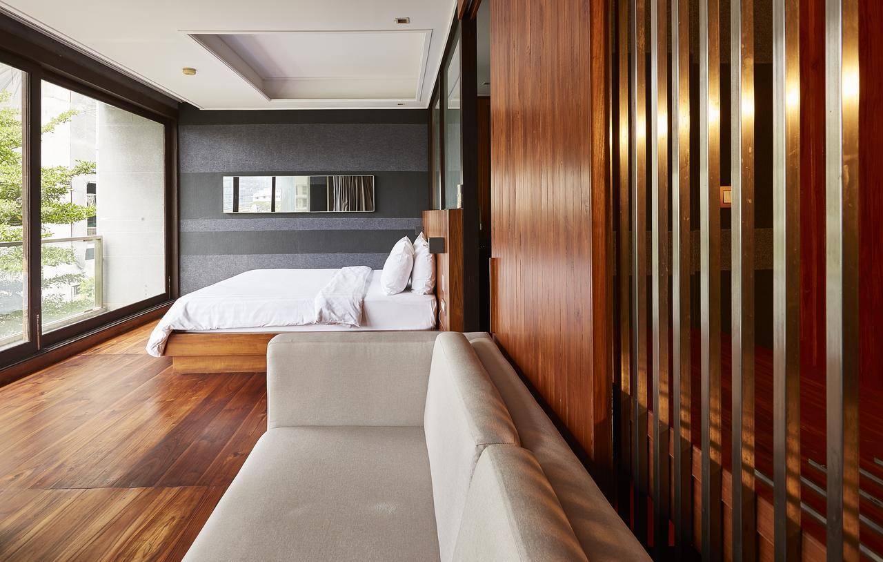 Luxx Langsuan Hotel - Sha Plus Μπανγκόκ Εξωτερικό φωτογραφία