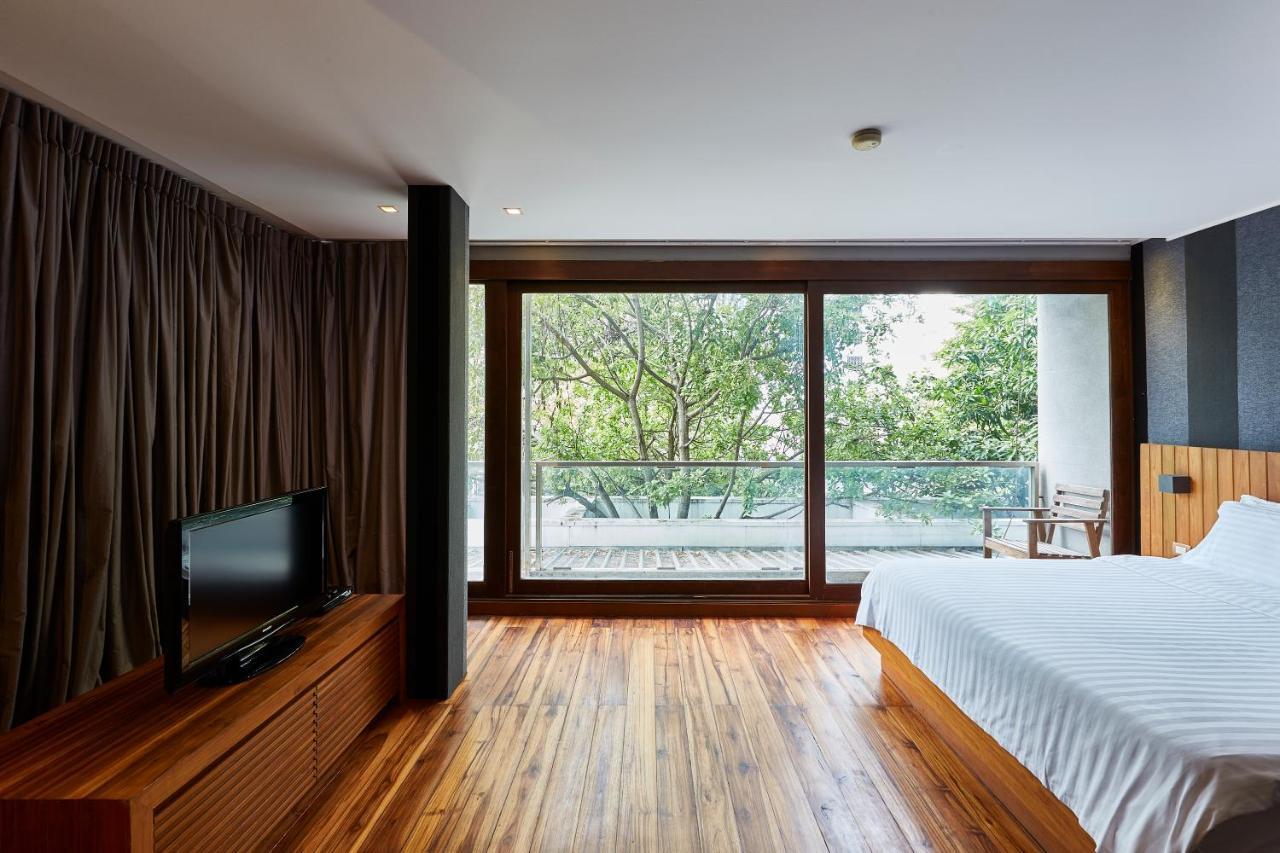 Luxx Langsuan Hotel - Sha Plus Μπανγκόκ Εξωτερικό φωτογραφία